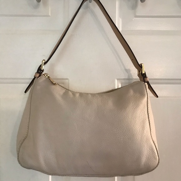 MICHAEL Michael Kors Handbags - Michael Kors Cream Gold Leather Tote Bag